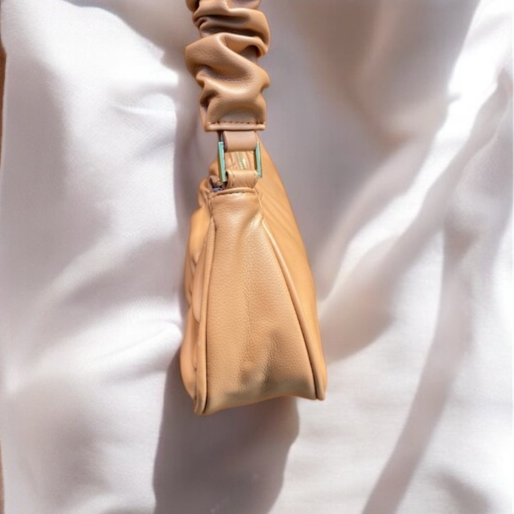 WILD FABLE Ruched Shoulder Bag Carmel Tan Brown color like new no tags - Picture 12 of 14